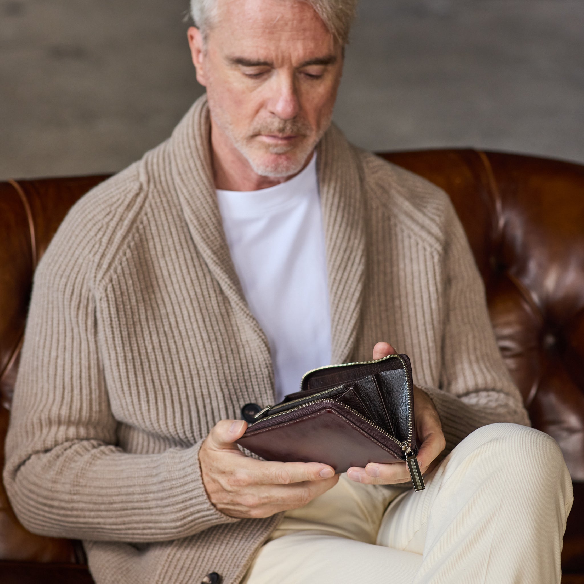 #カラー_ダービーボルドー