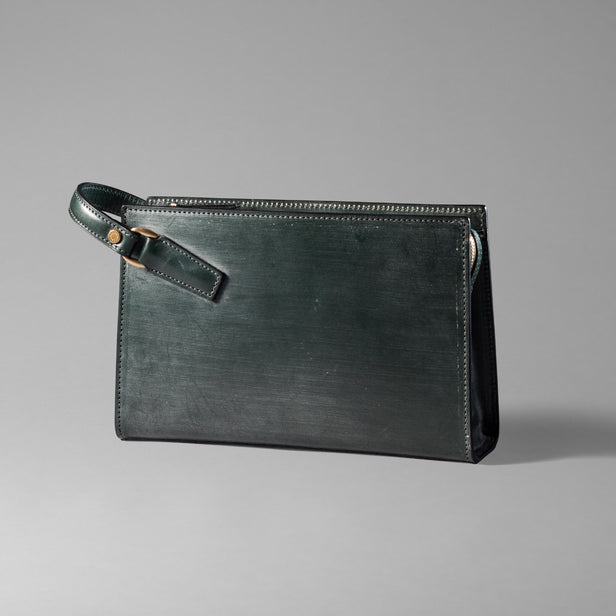 <p>モスグリーン</p>