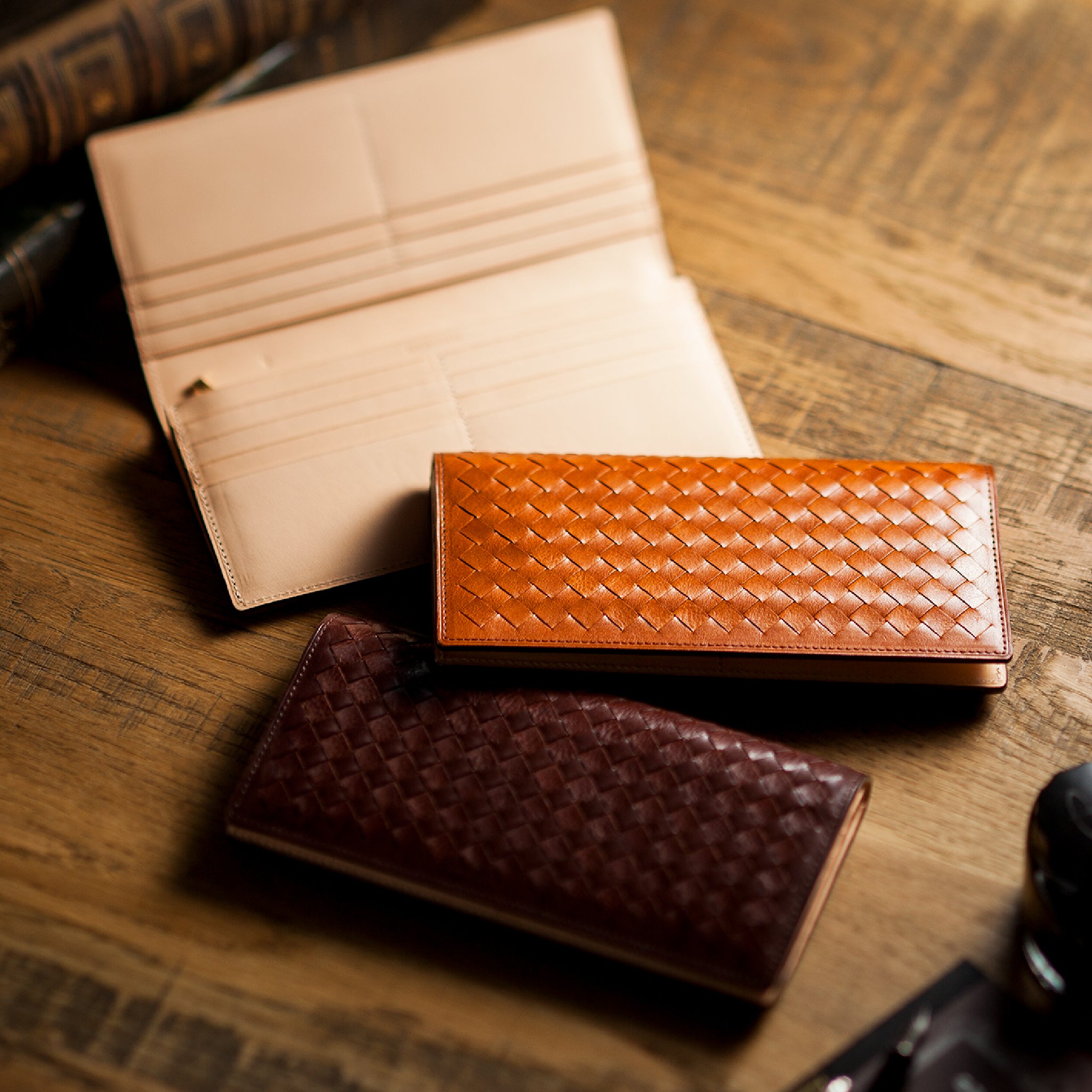 マットーネ オリヴェートウォレット