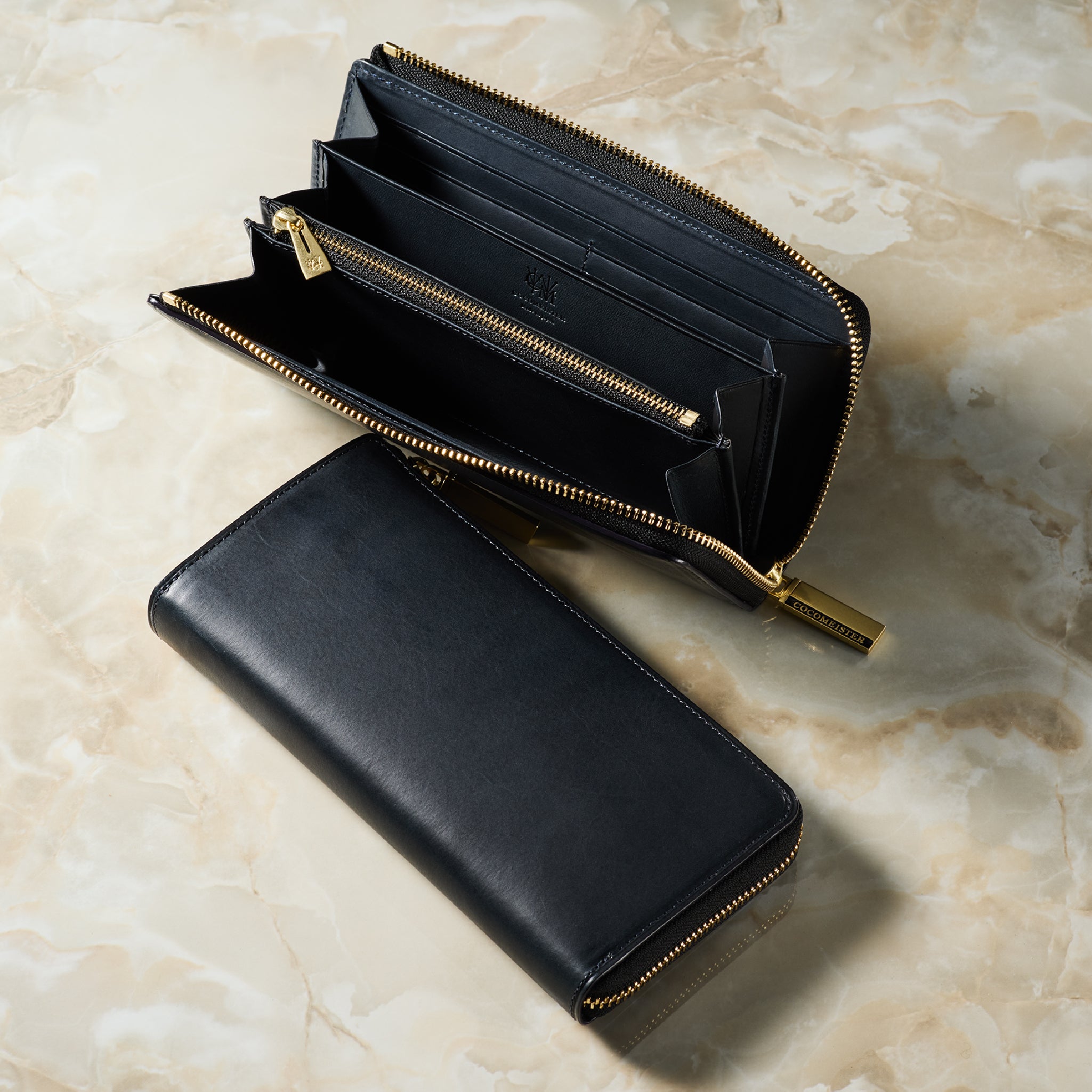 #カラー_ネイビー