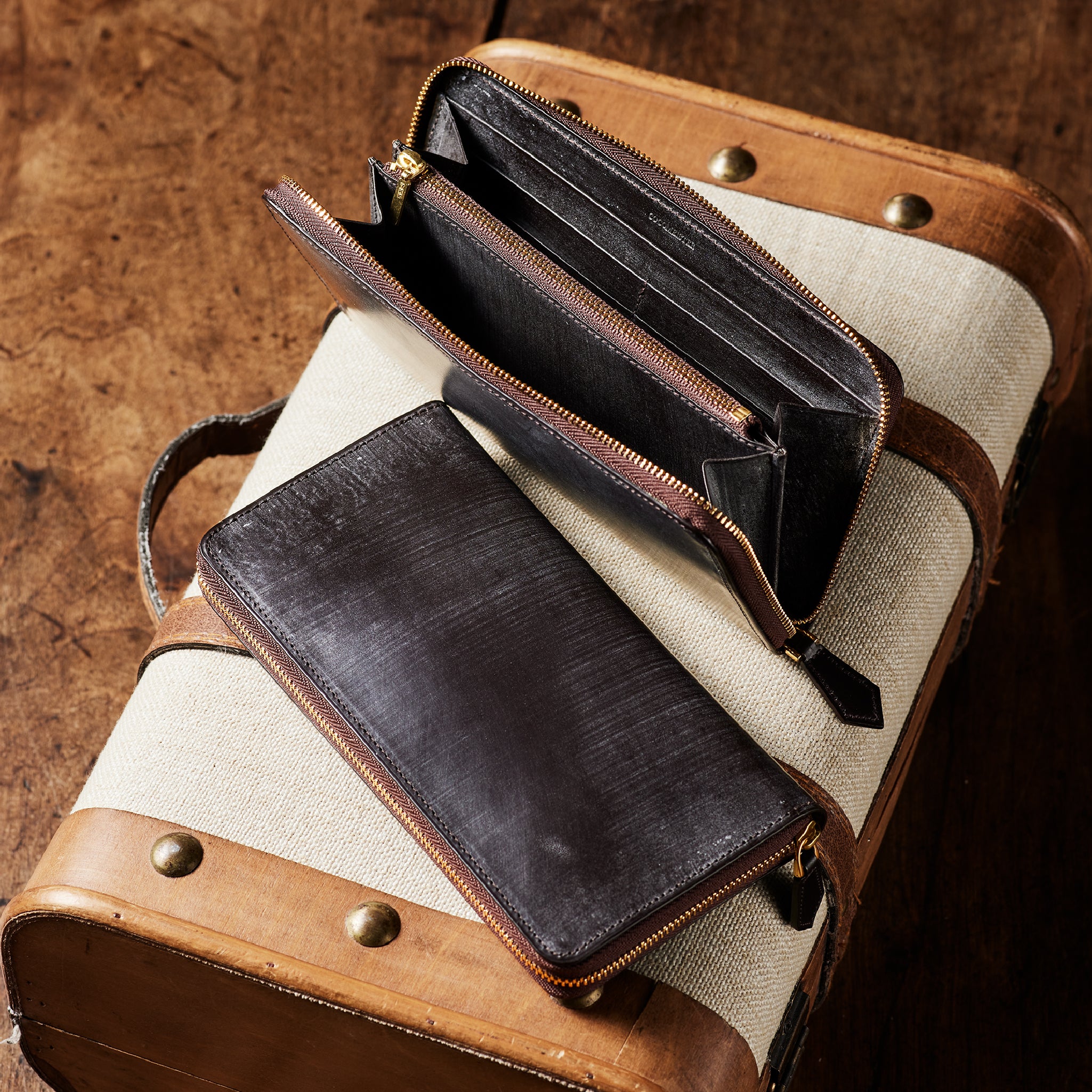 #カラー_ロイヤルブラウン