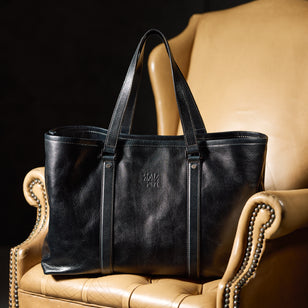 ダークネイビー