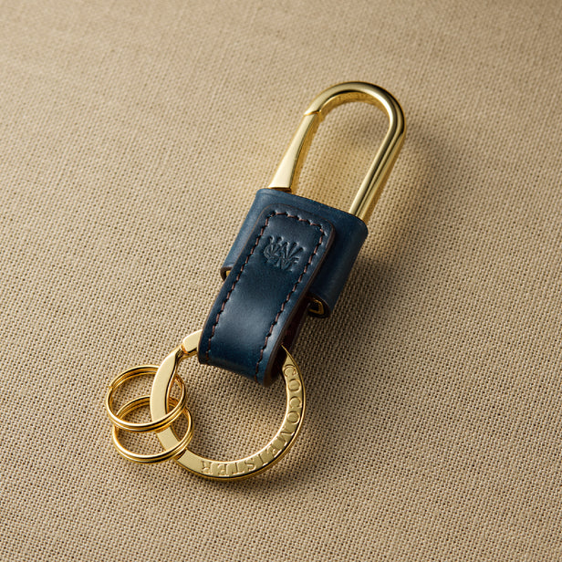 ネイビーブルー