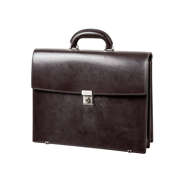 <p>ロイヤルブラウン</p>