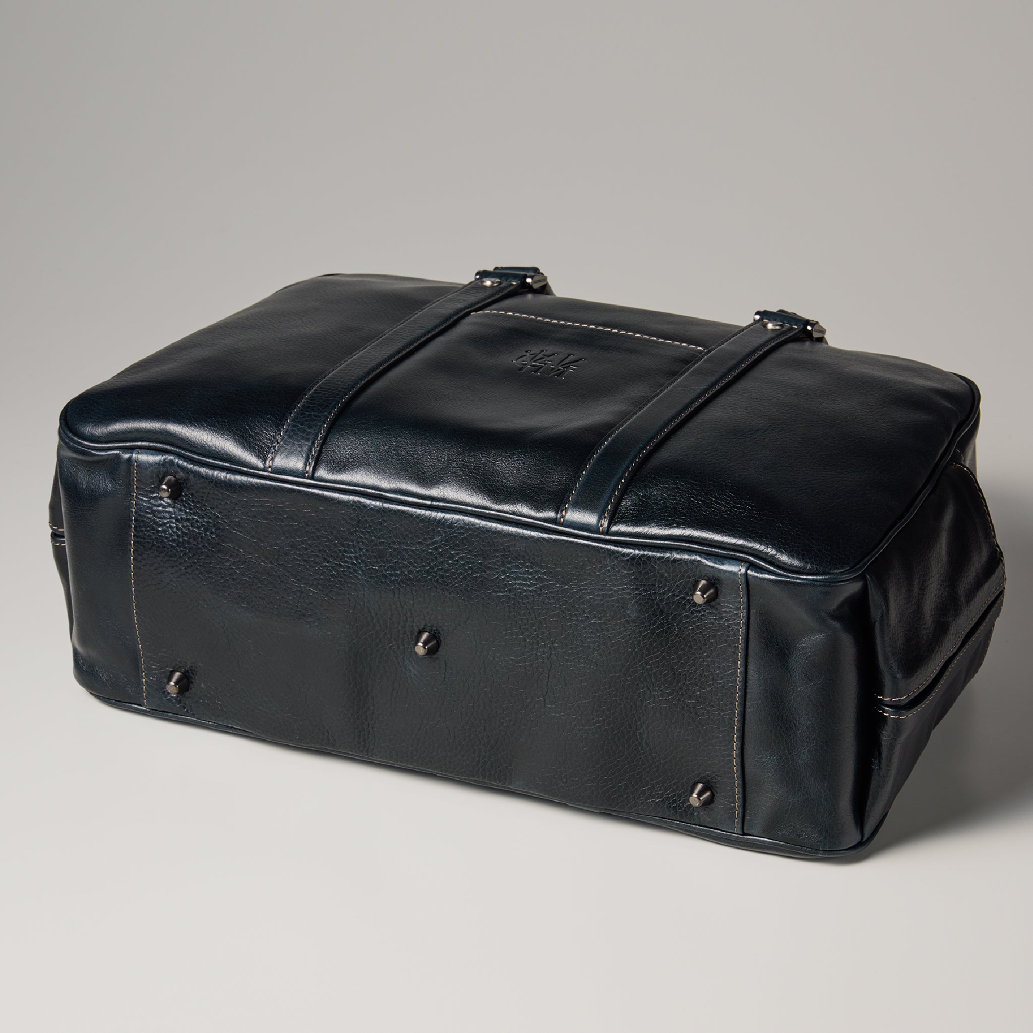 #カラー_ダークネイビー