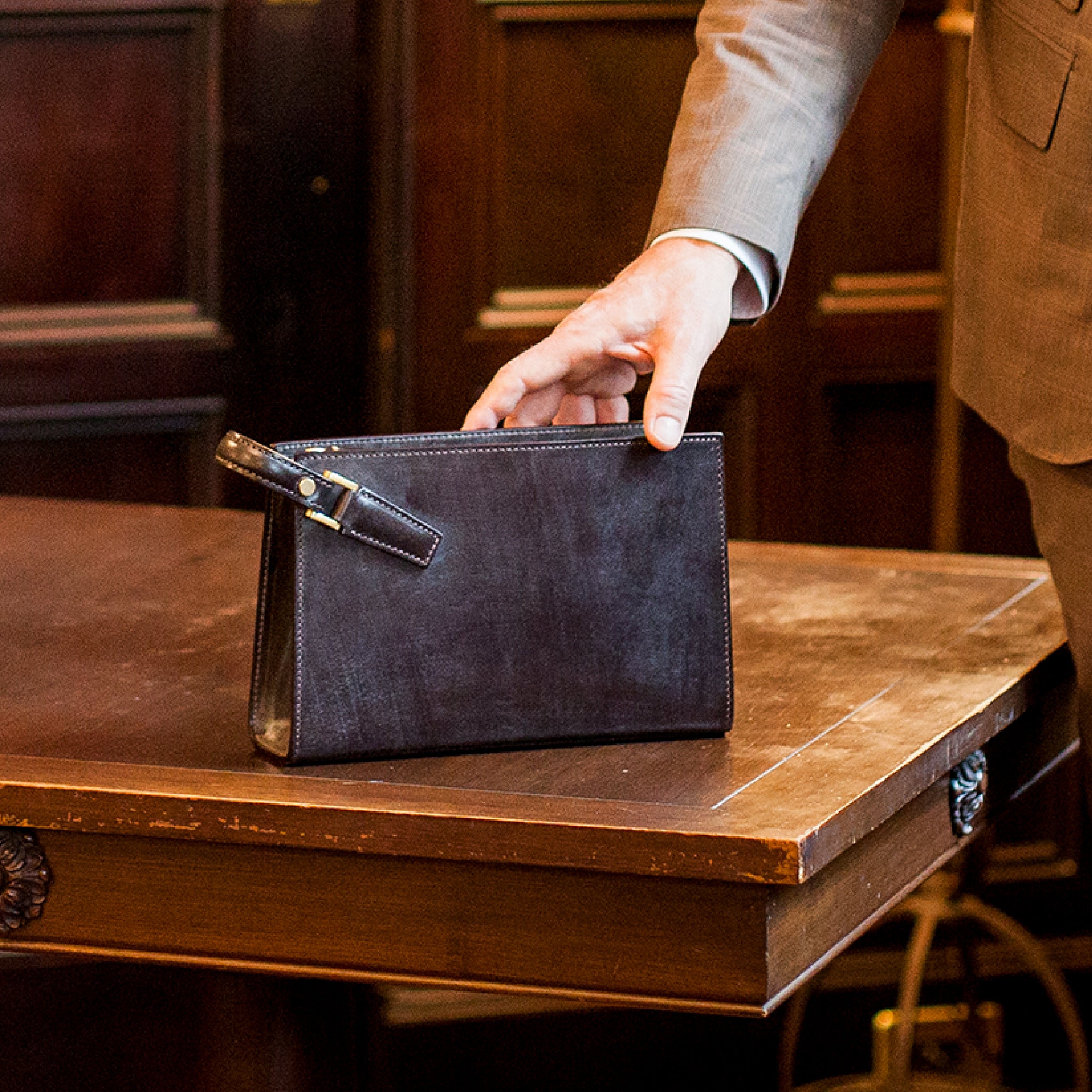 #Color_ロイヤルブラウン