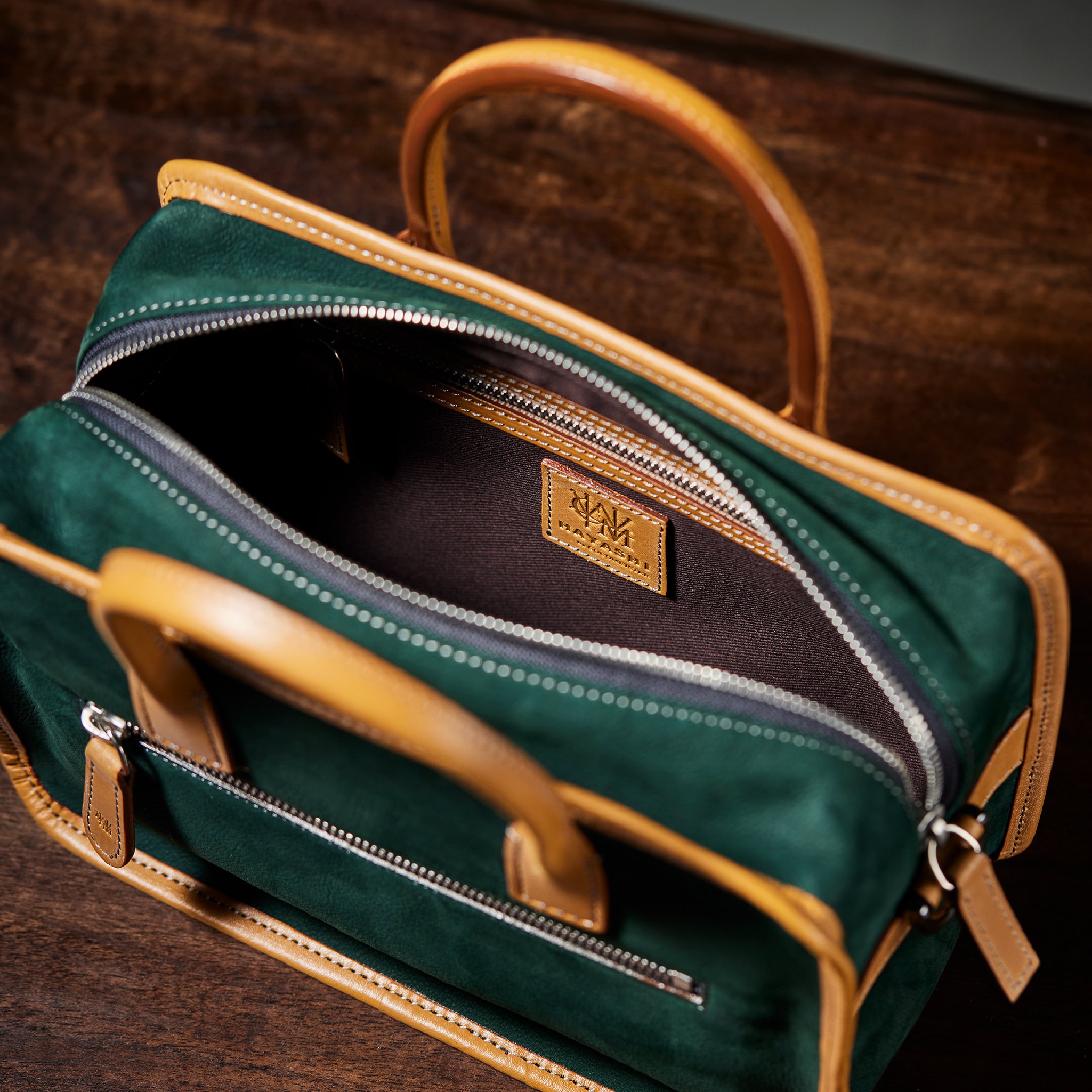 #Color_カンブリアグリーン