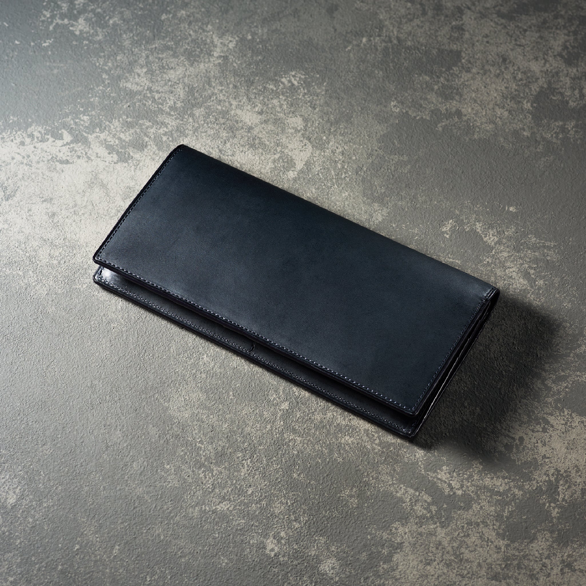 #カラー_ネイビー