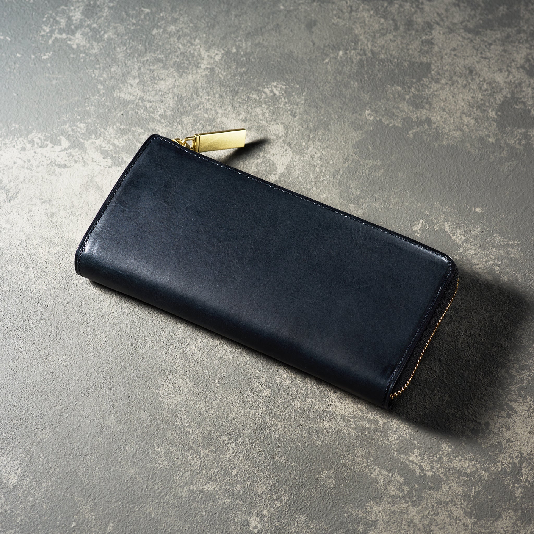 #カラー_ネイビー