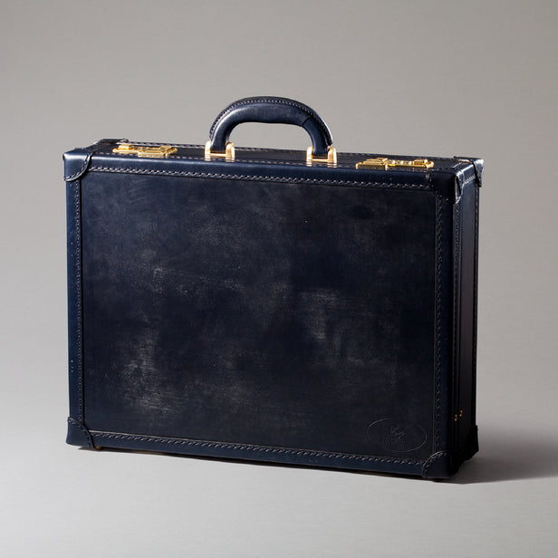 <p>ダークネイビー</p>