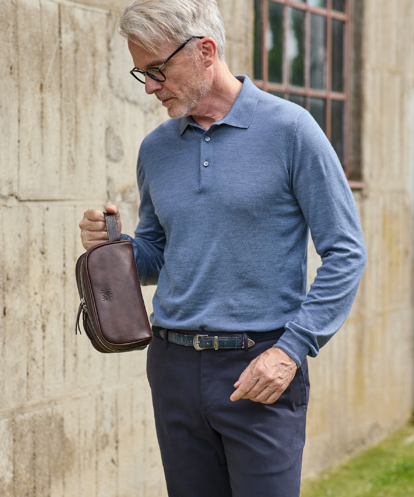 ダーリントン ランタンバッグ styling image 4