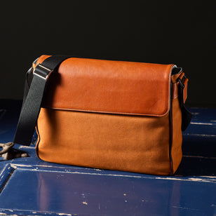 オーセンティック