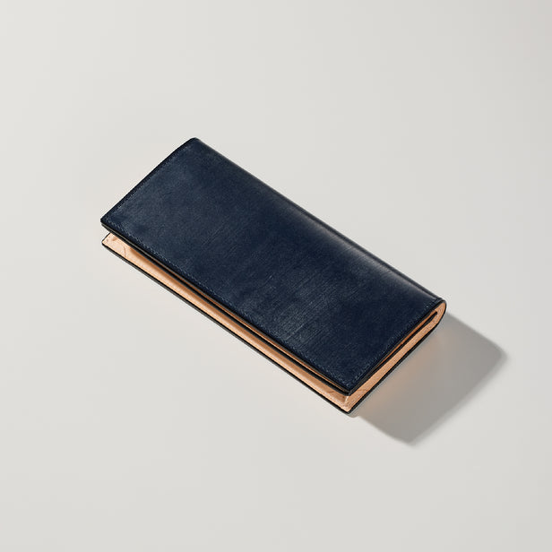 ダークネイビー