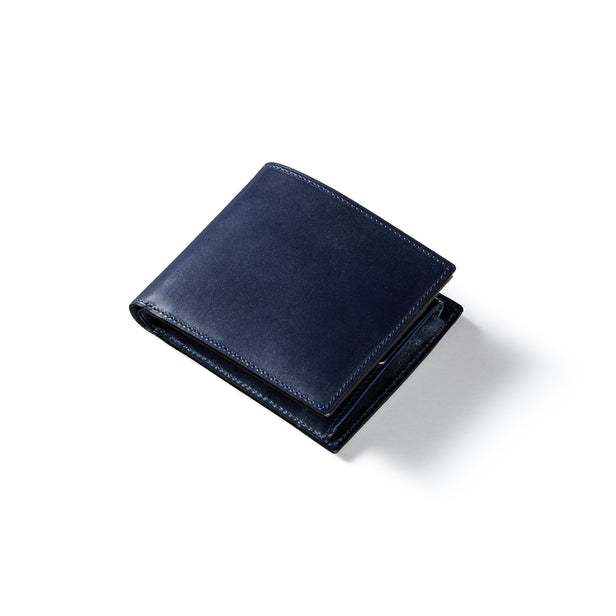 <p>ダークネイビー</p>