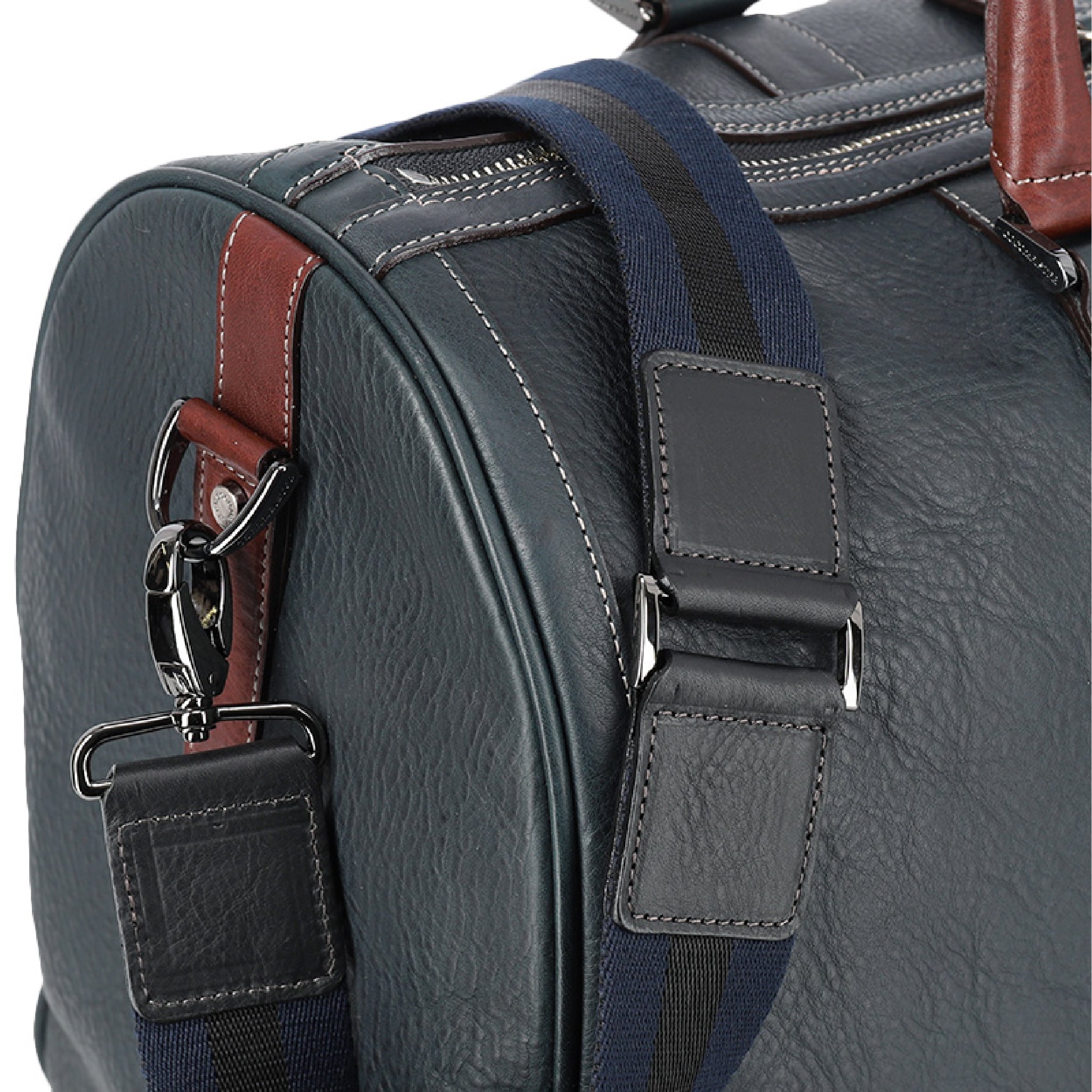 #カラー_リバーサイド