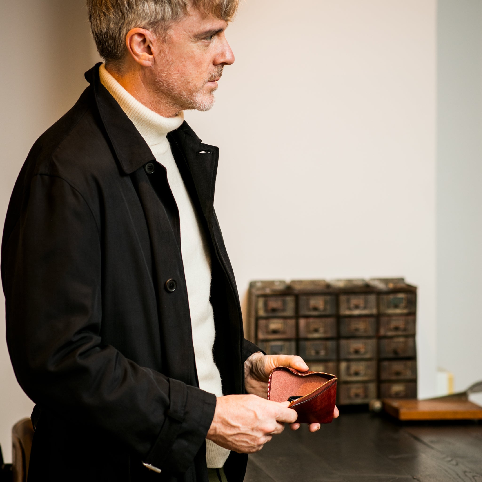 #Color_レッドアース