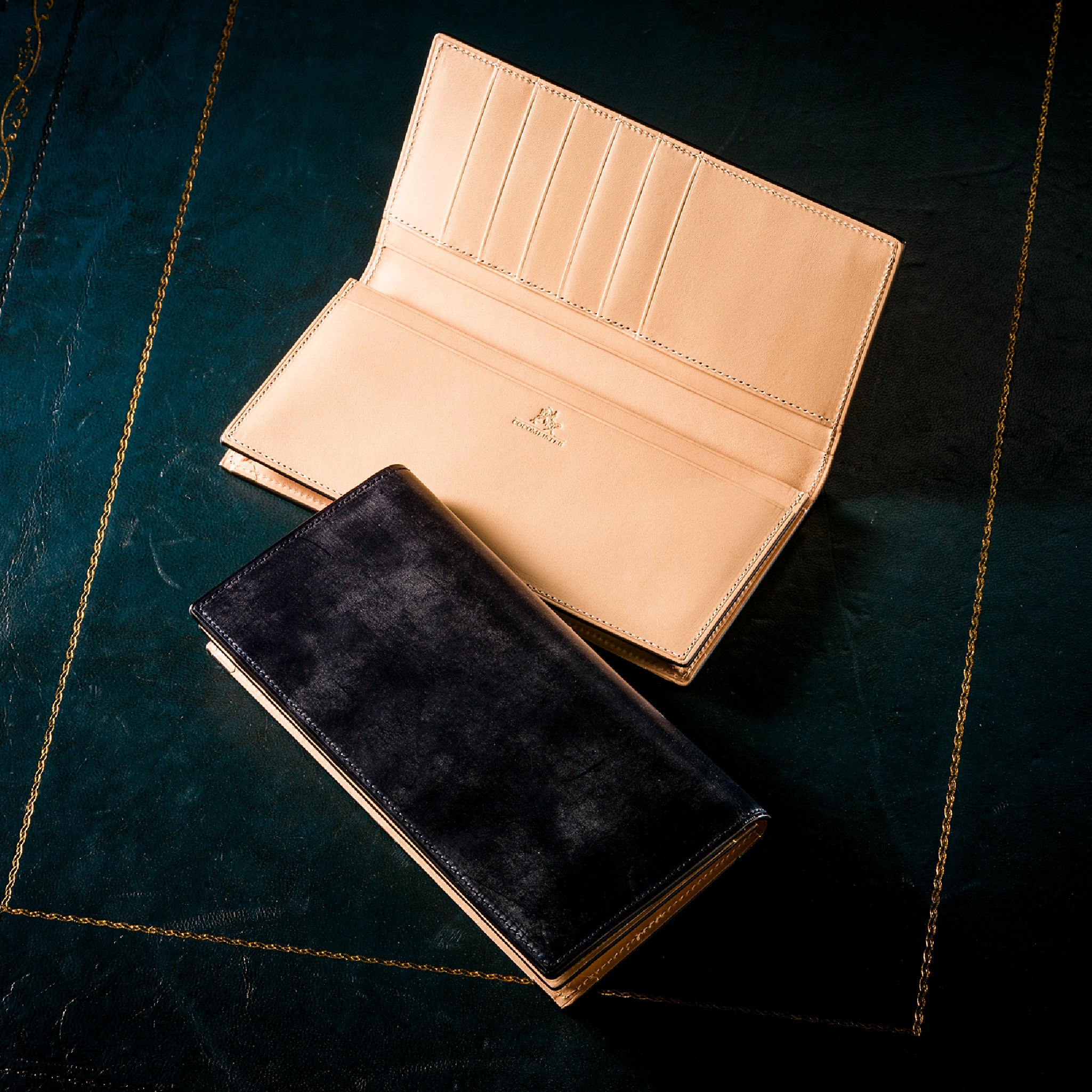 #カラー_ダークネイビー