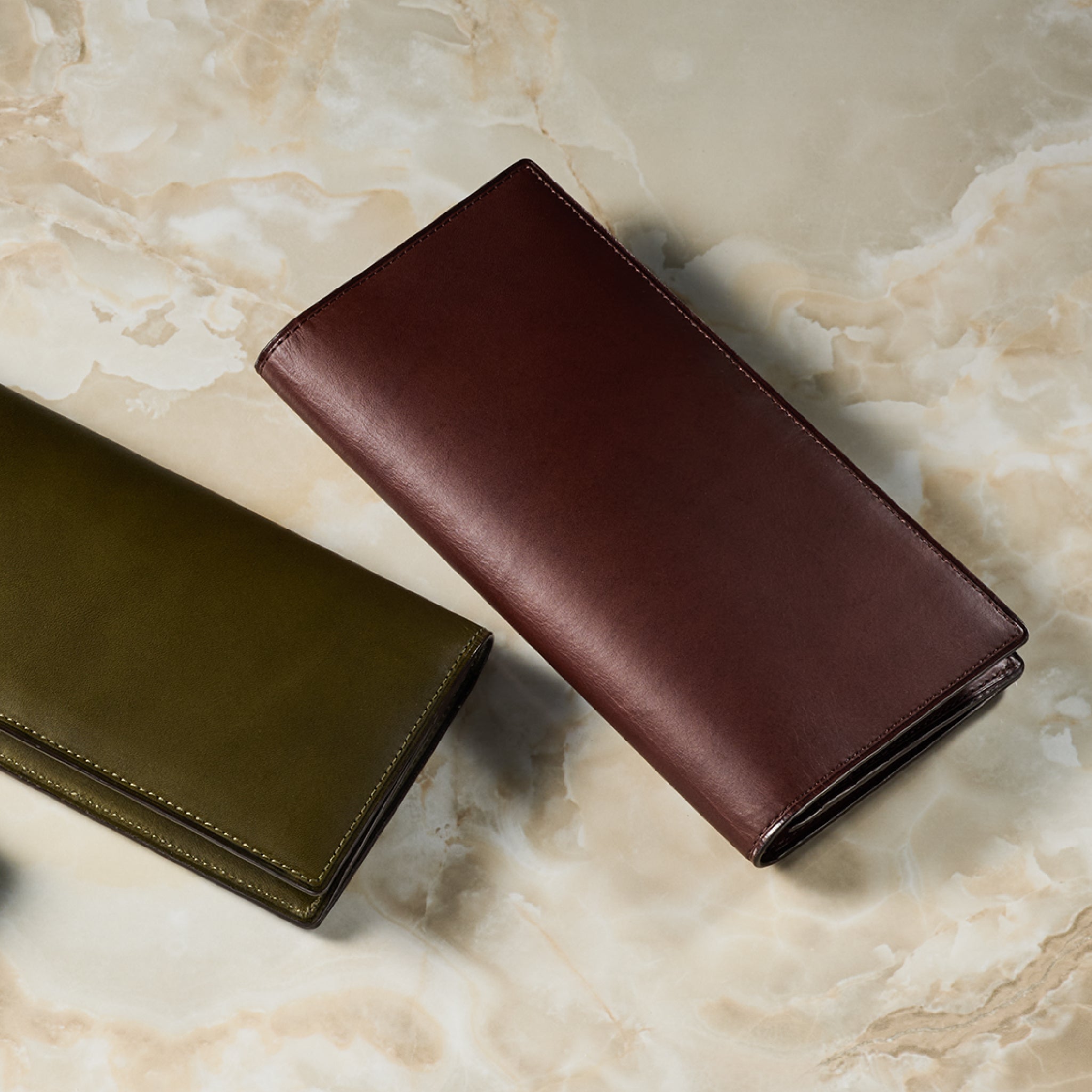 #カラー_ボルドーブラウン