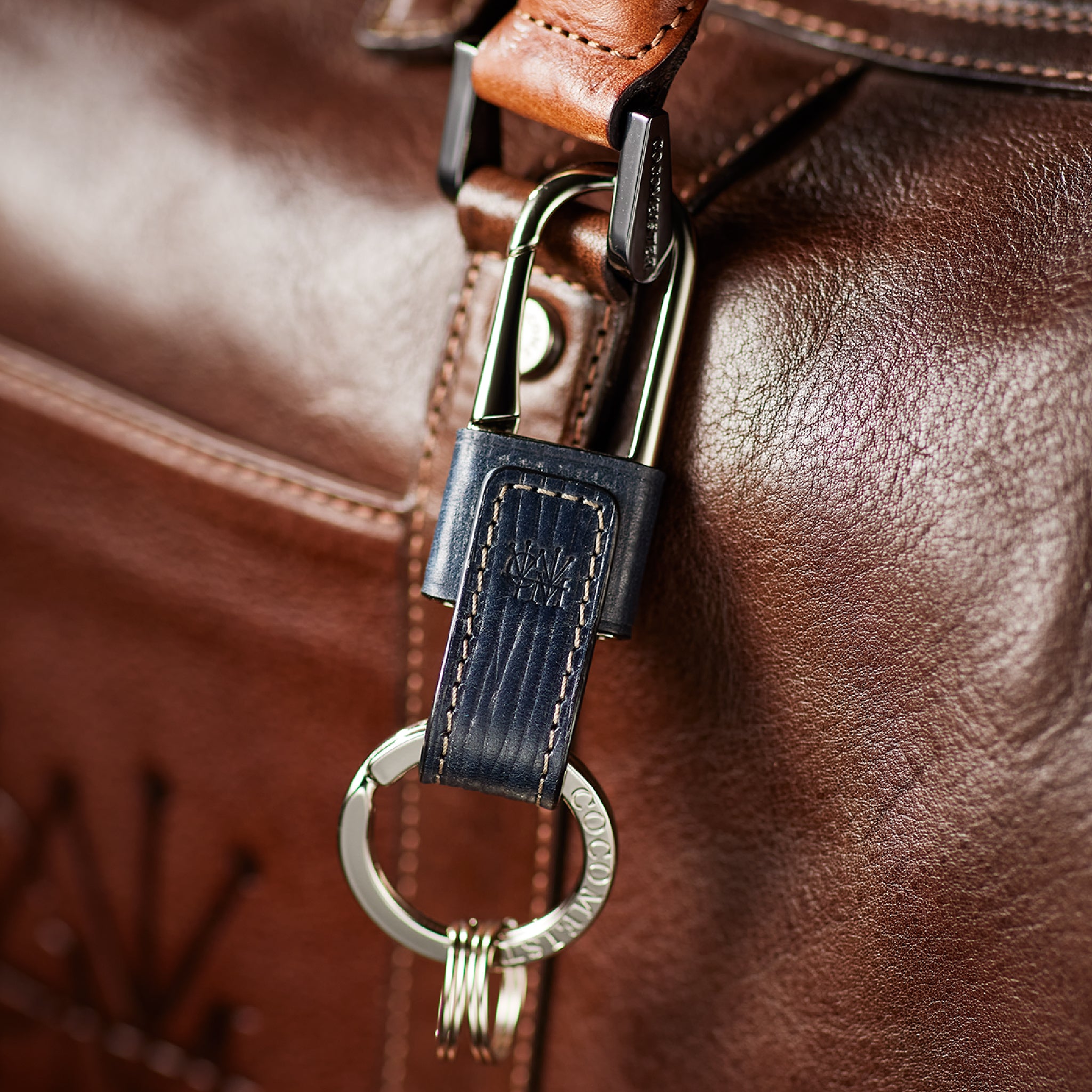 #カラー_バトルネイビー