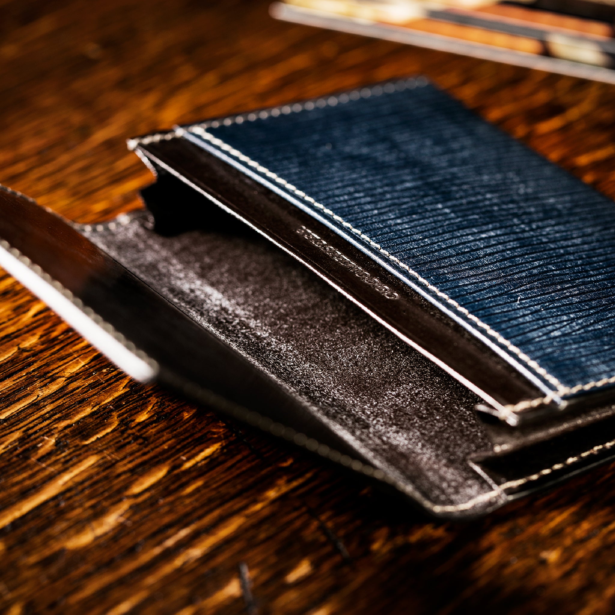 #カラー_バトルネイビー