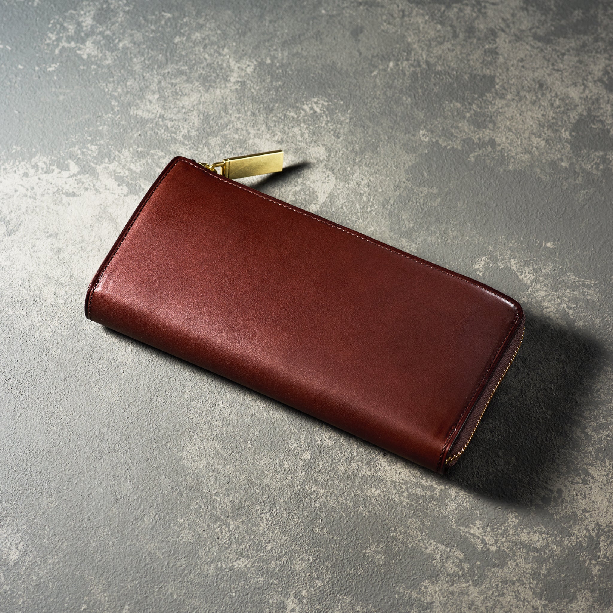 #カラー_ボルドーブラウン