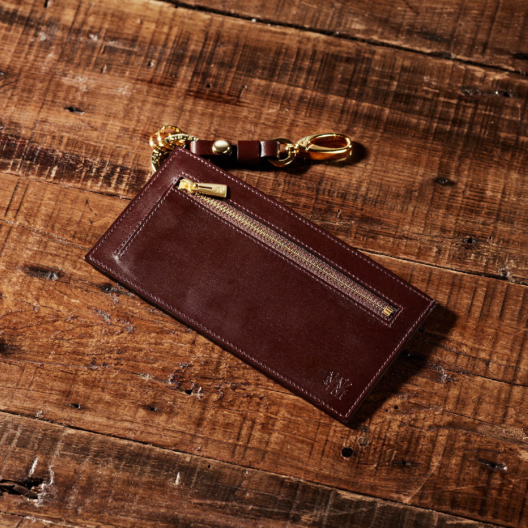 #カラー_ボルドーワイン