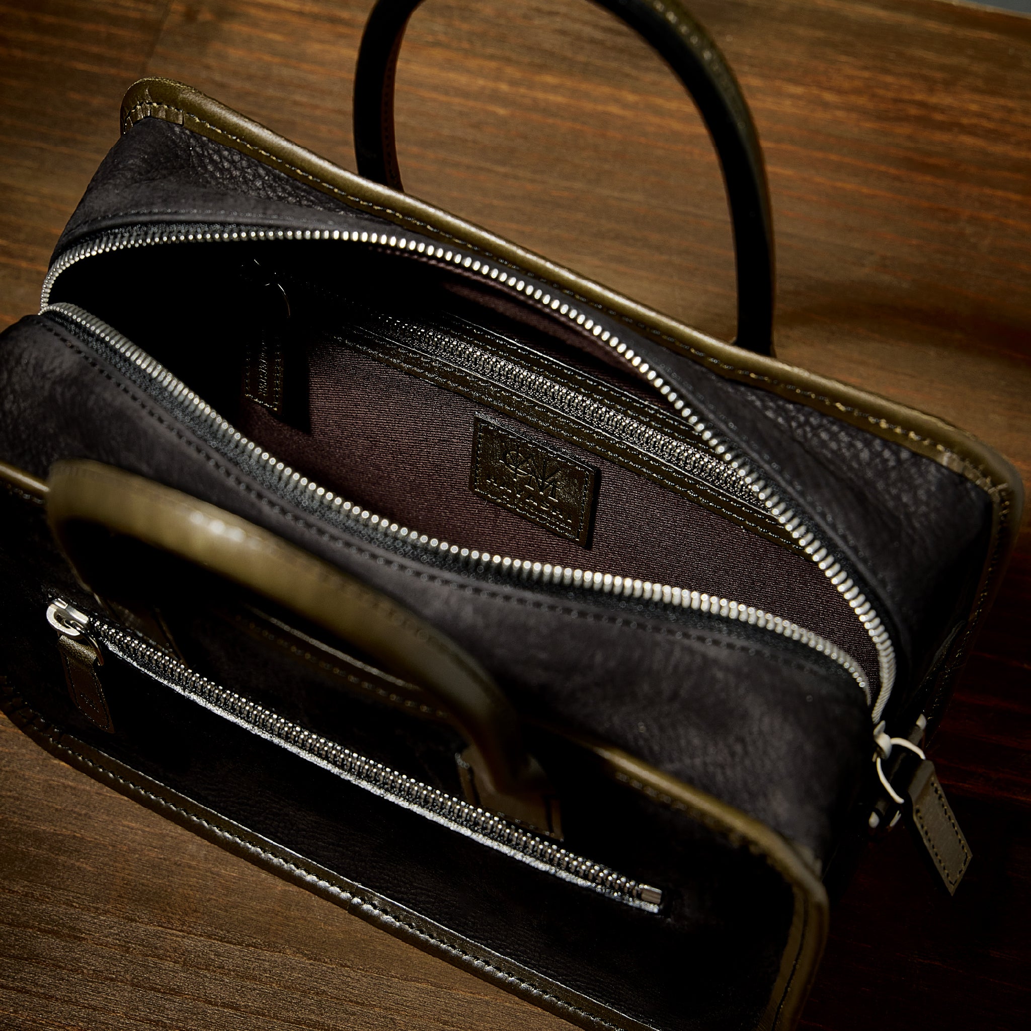 #Color_ヴィンテージブラック