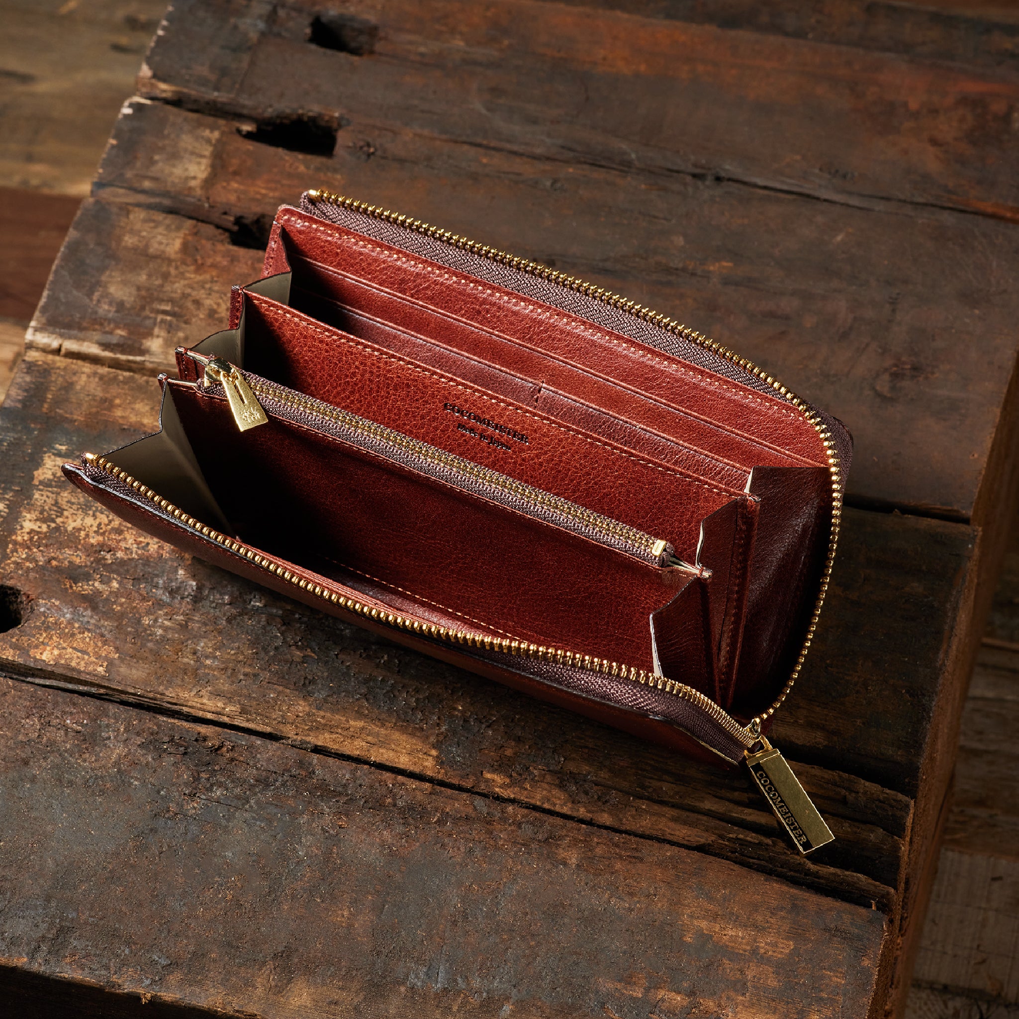 #カラー_マホガニー