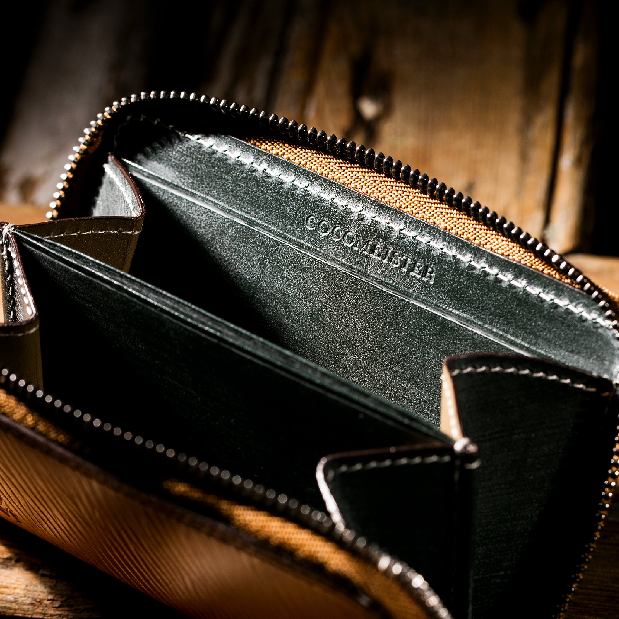 #カラー_ヴィクトリーイエロー