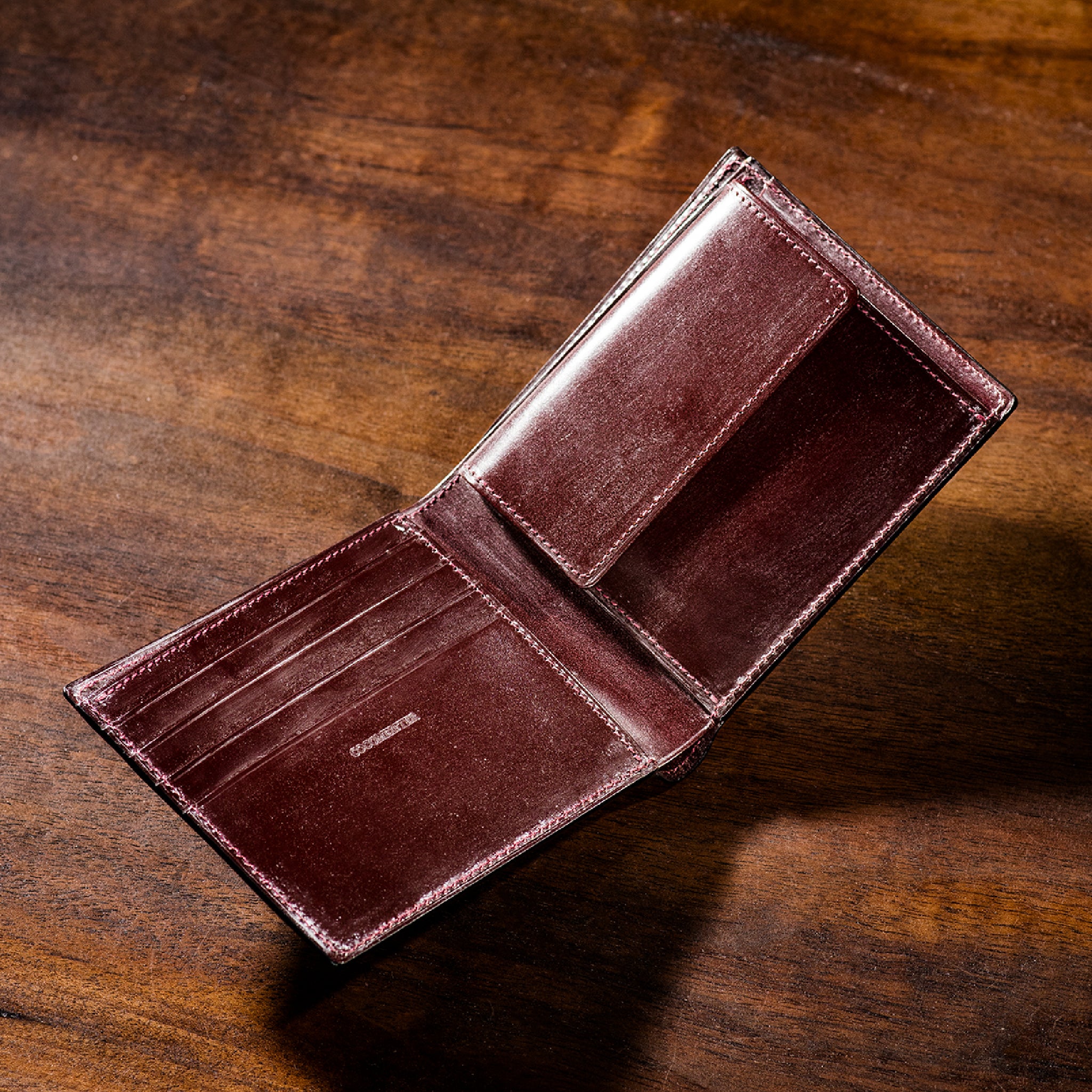 #Color_ボルドーワイン