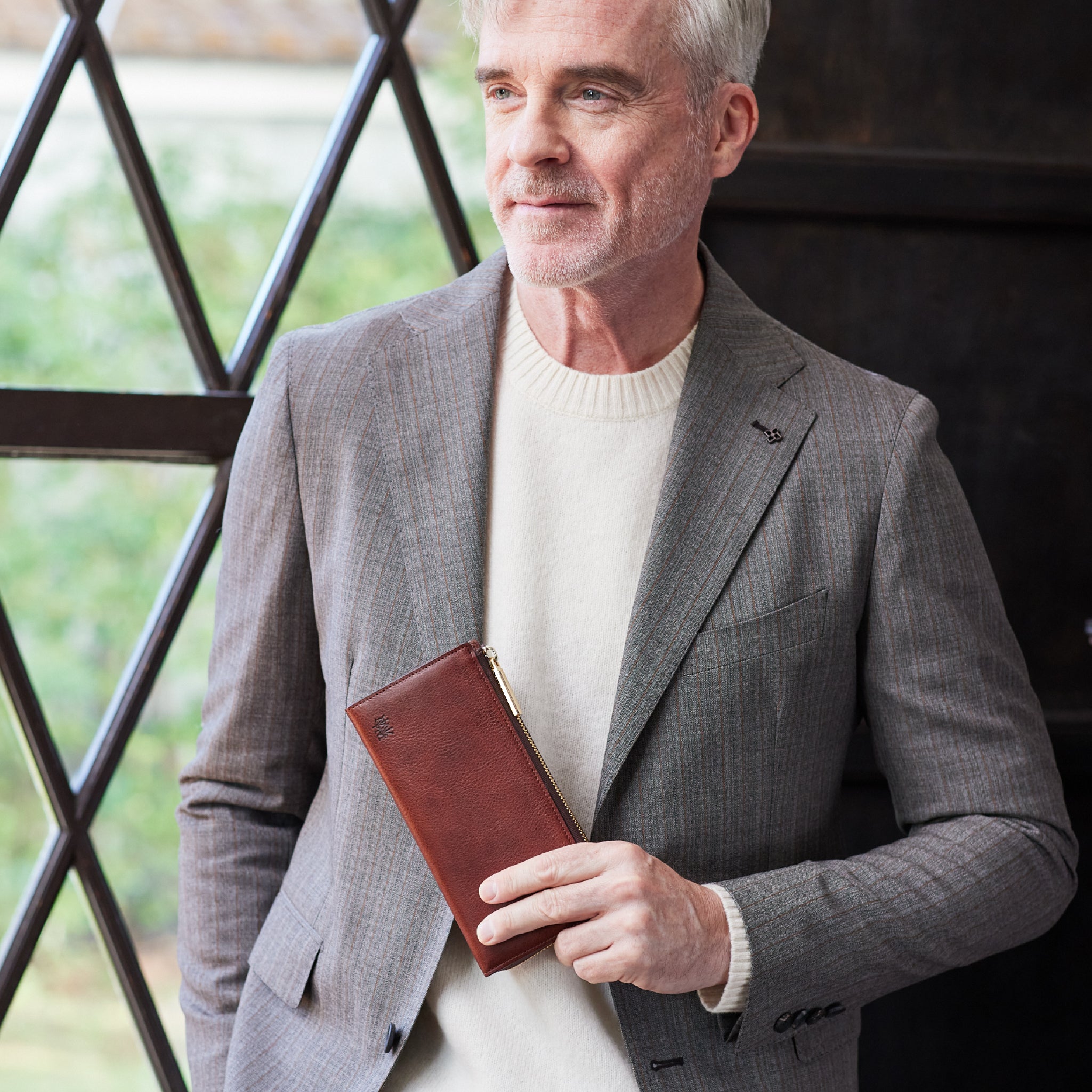 #カラー_マホガニー