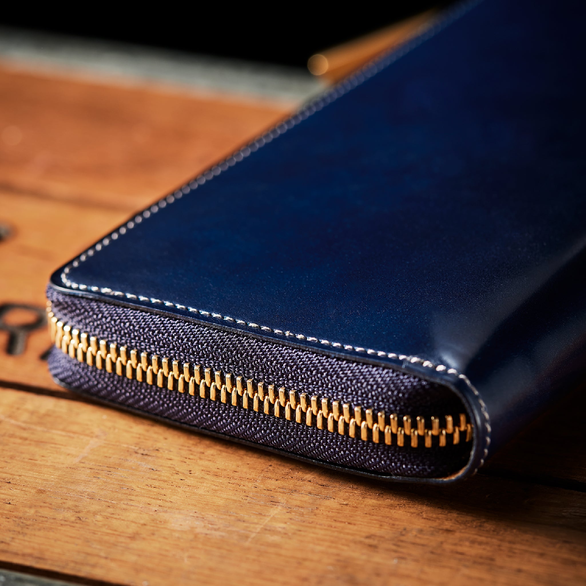 #カラー_シークインブルー