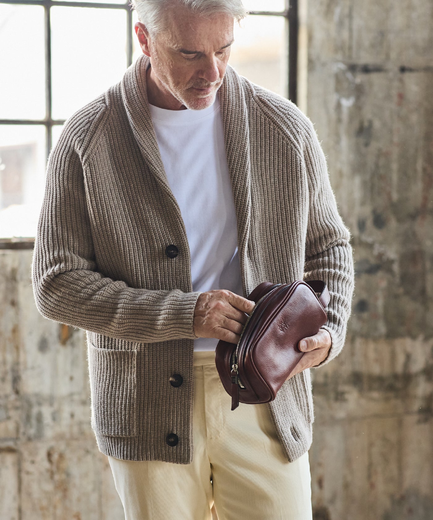 ダーリントン ランタンバッグ styling image 5