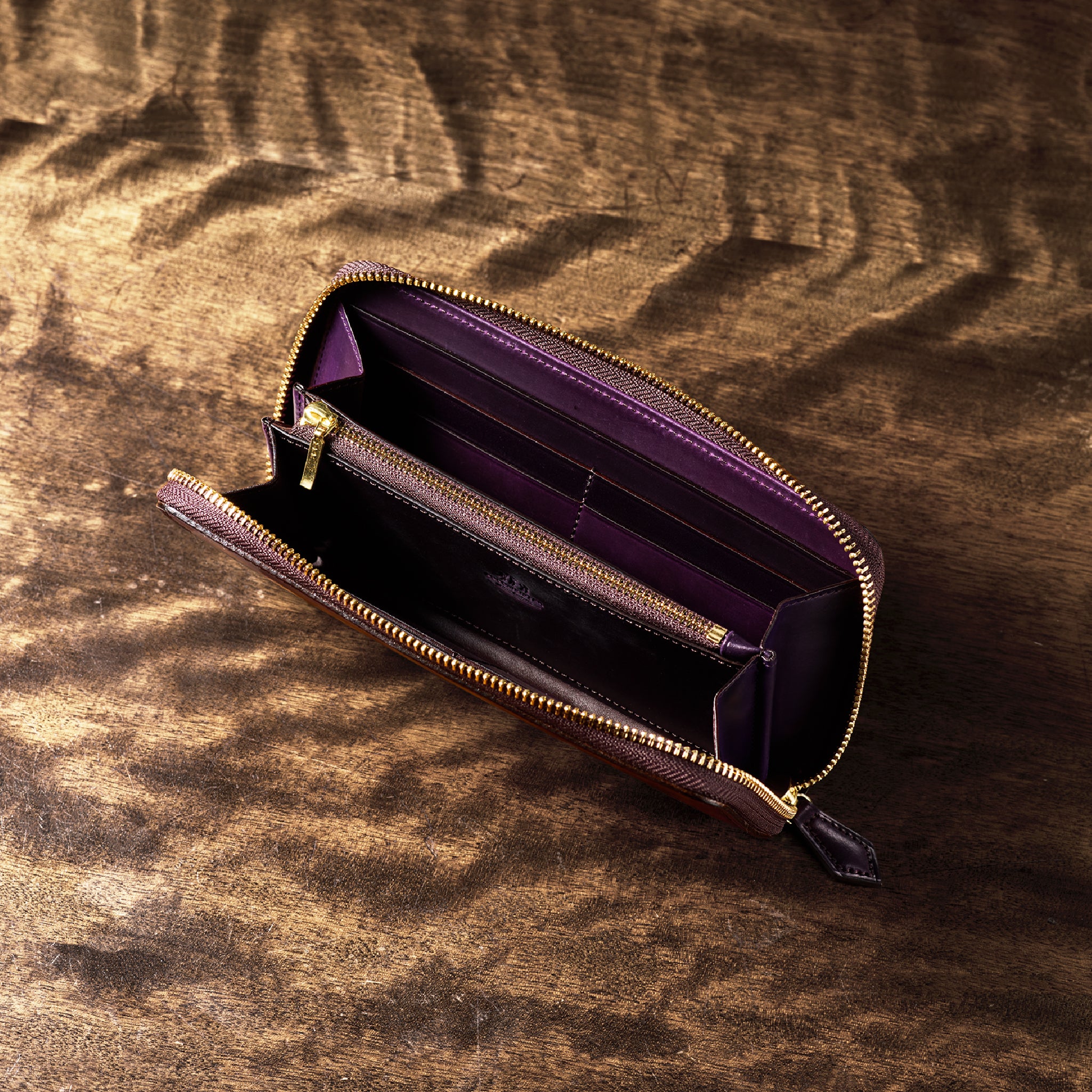 #カラー_バイオレット