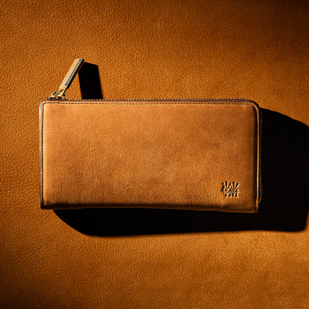 オーセンティック（interior WN）