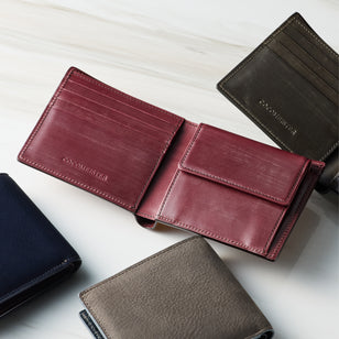 オーセンティック（interior WN）