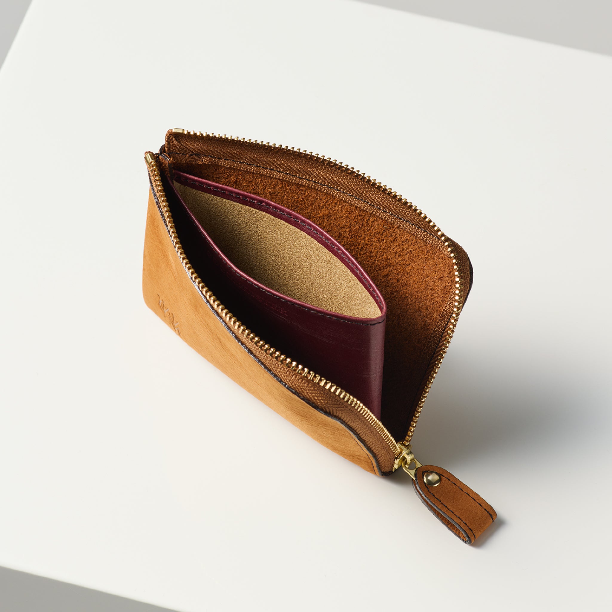 #カラー_オーセンティック（interior WN）