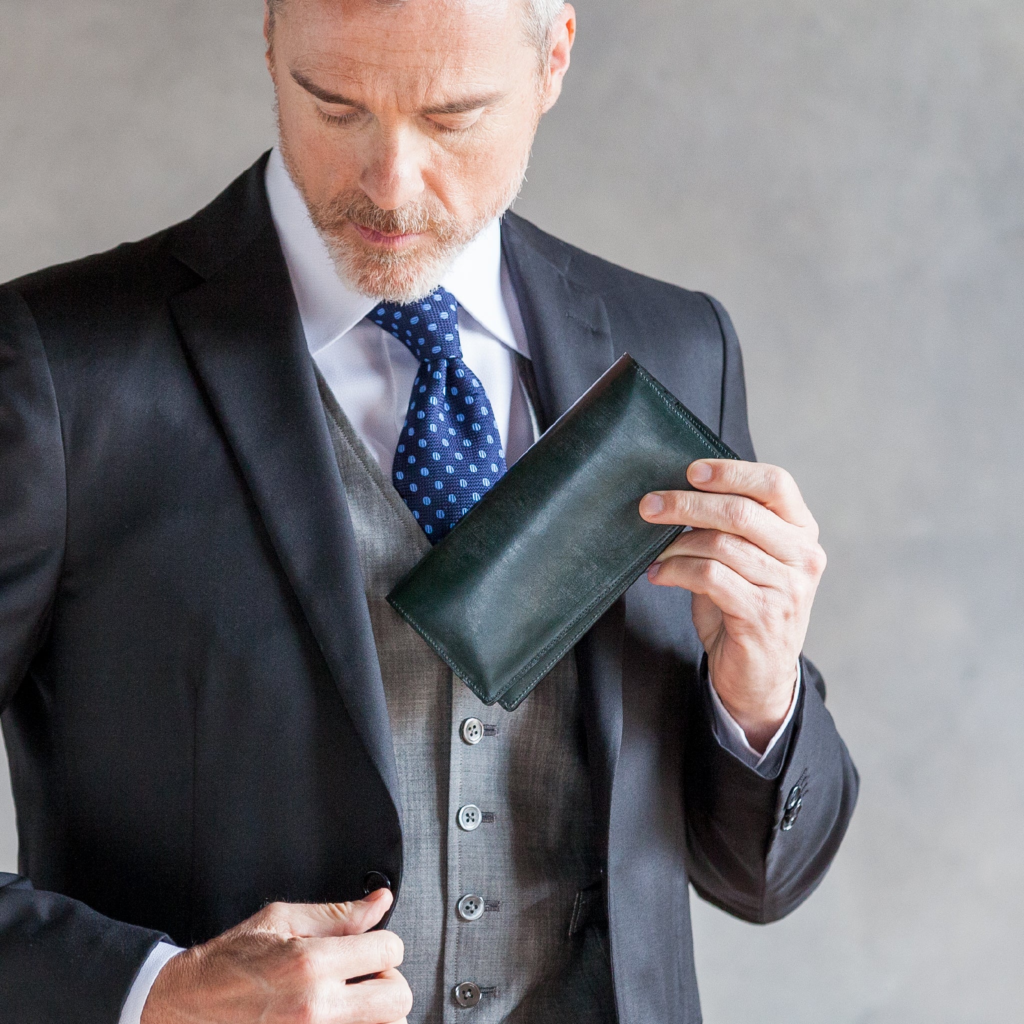 ジョージブライドル バイアリーウォレット