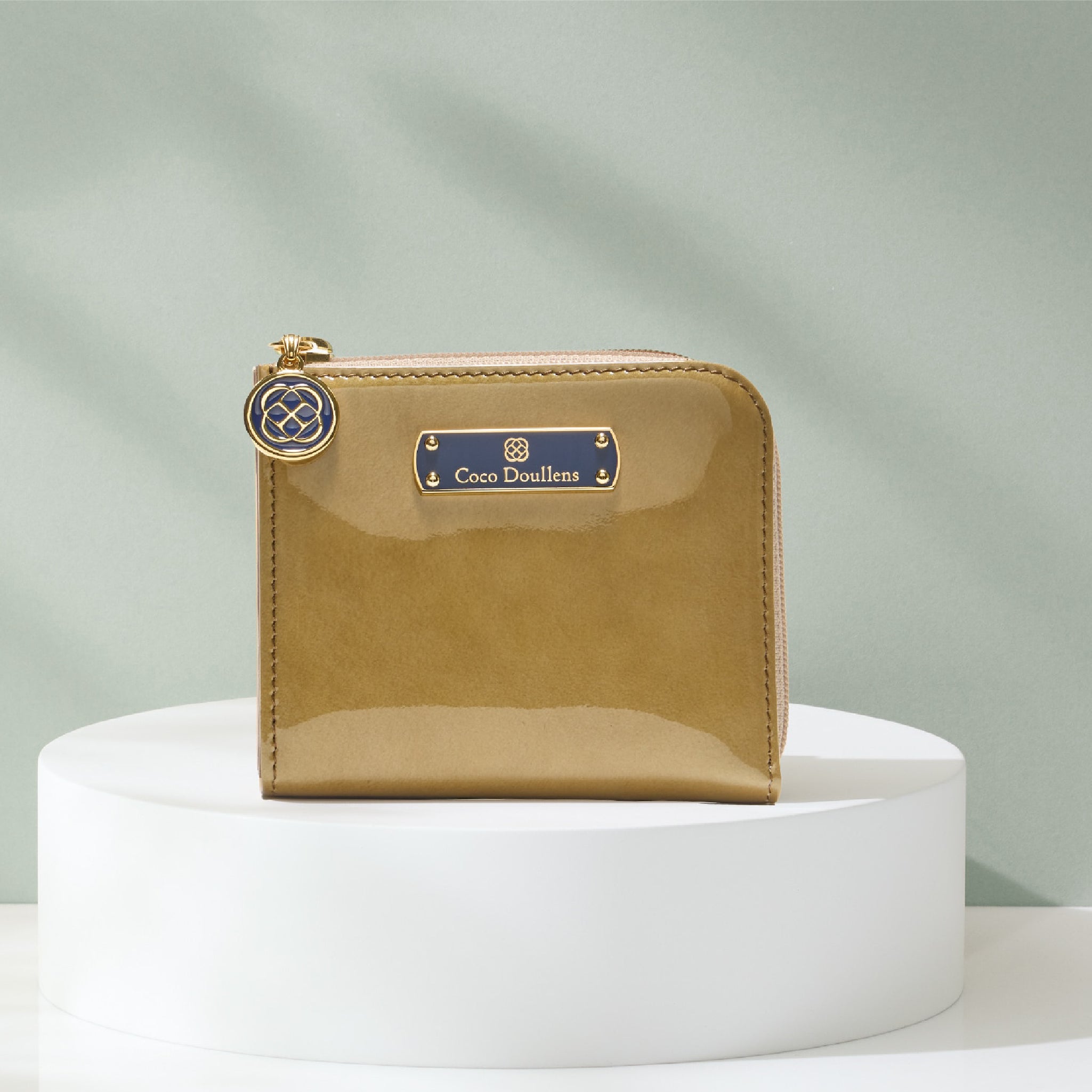 #Color_スモークベージュ