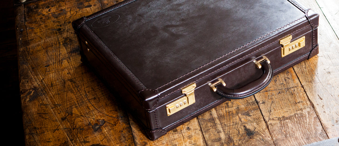 アタッシュケース